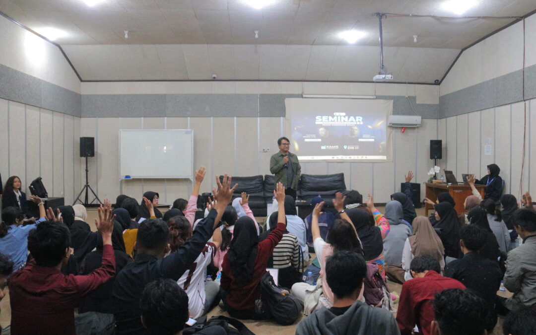 Seminar Monetisasi Karya Digital DKV UM Dorong Mahasiswa Lebih Mandiri dan Kompetitif di Era Kreatif Digital